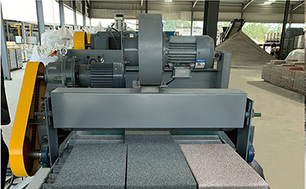 Grinding Machine